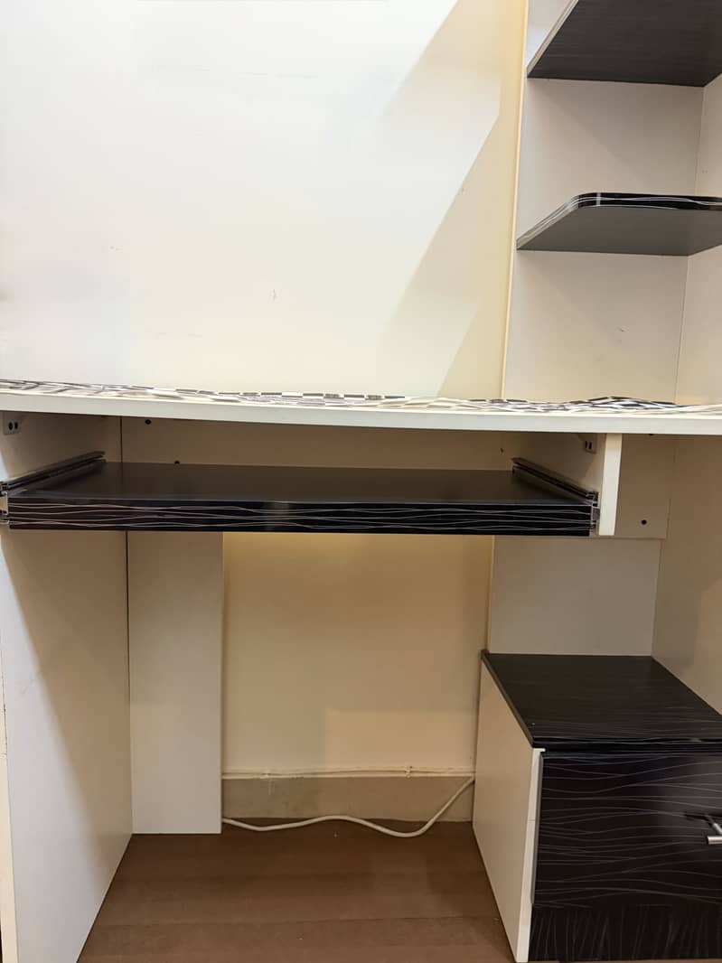 Study Table 1