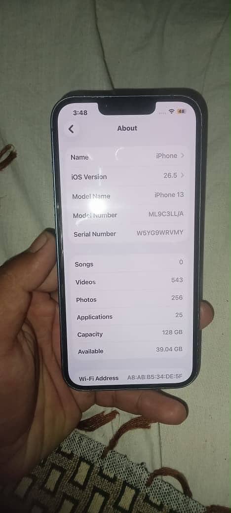 Apple iPhone 13 1