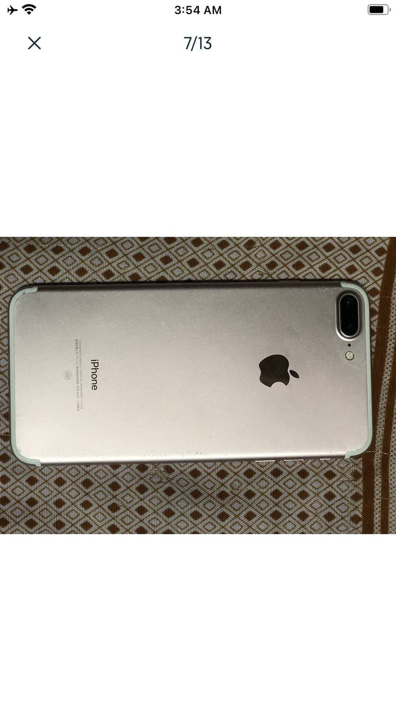 Apple iPhone 7 Plus 0