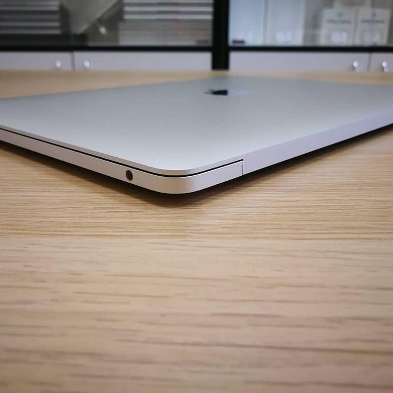 MacBook Pro 2