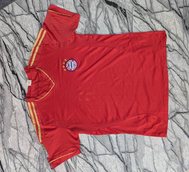 thirfted jerseys 2