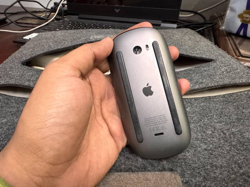 macbook pro m2 touch bar 6