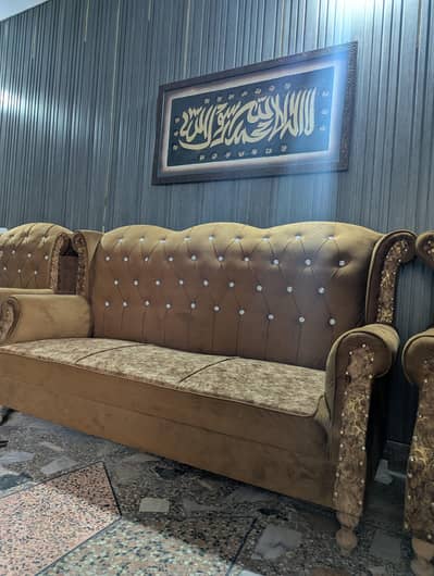 Five Seater Sofa Set in Good condition Rarely used