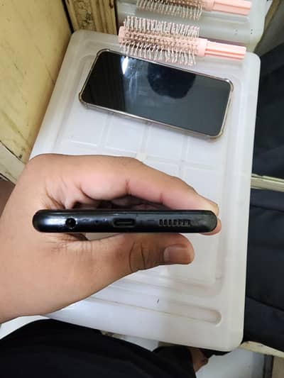 Samsung Mobile A04