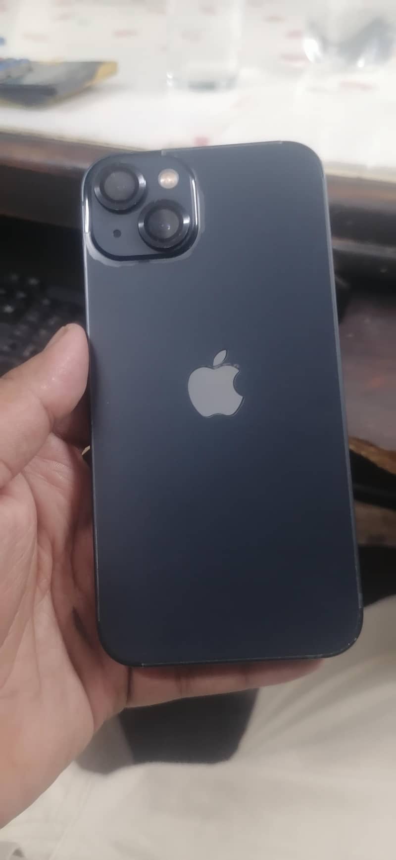 Apple iPhone 13 0