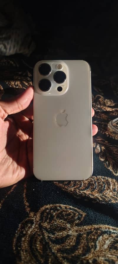 Apple iPhone 15 Pro