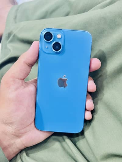 Apple iPhone 13