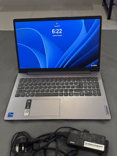 Lenovo Ideapad 3i 16GB/1TB i7 12th Gen Perfect Condition