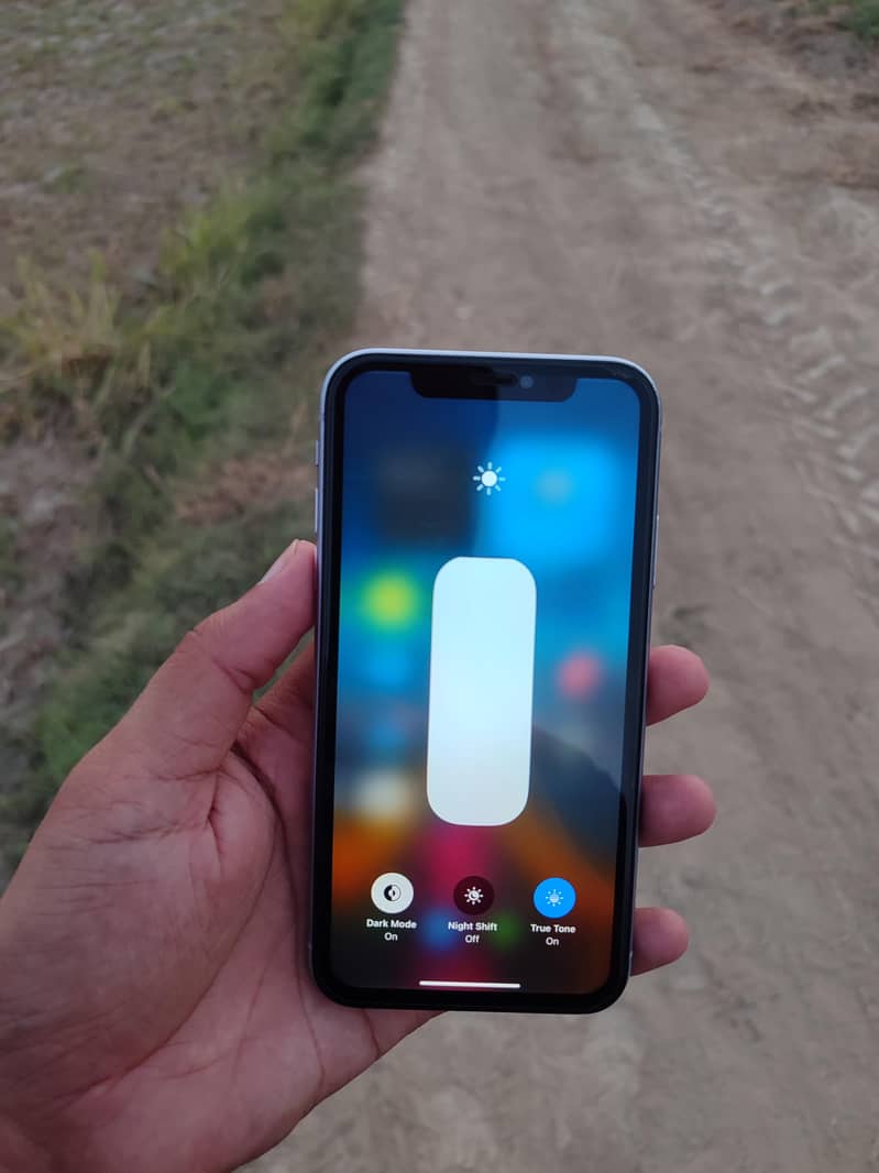 Apple iPhone 11 6
