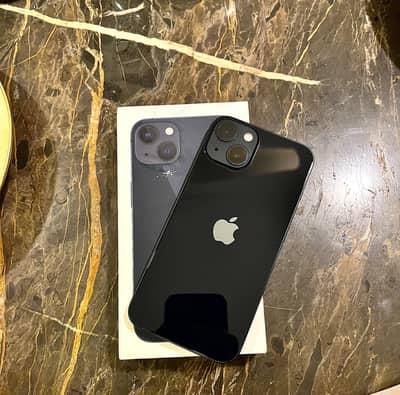 iPhone 13 (contact on: 03122870278)
