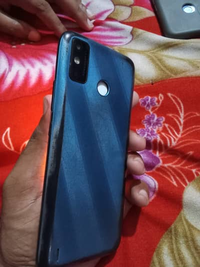 Tecno spark 6 go