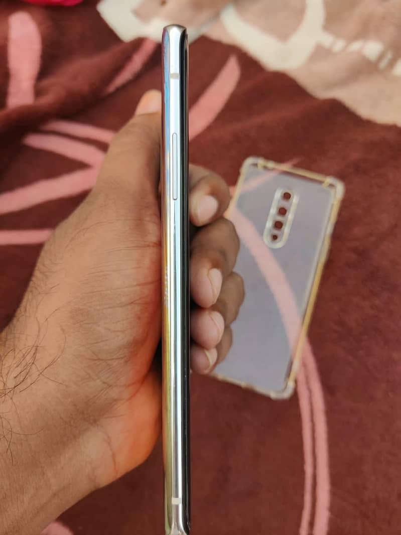 One Plus 8 4