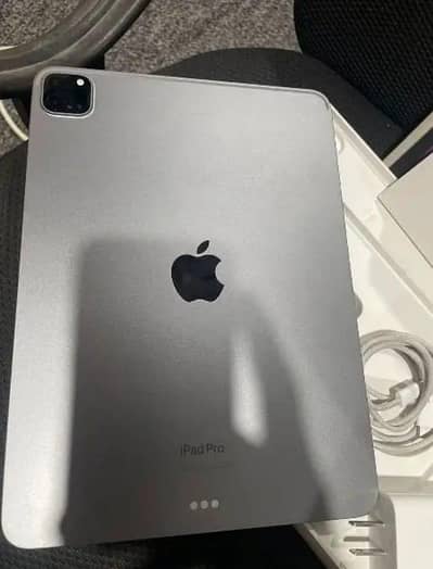 iPad Pro M2 chip 256 GB for sale