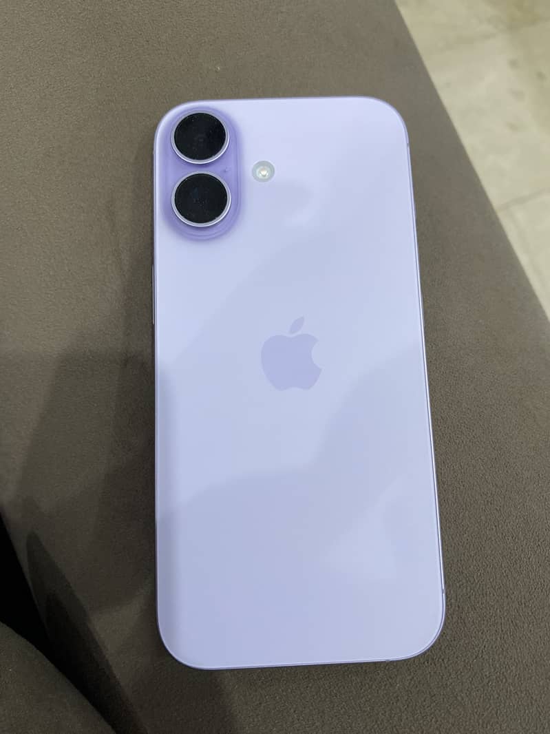 Apple iPhone 17 0