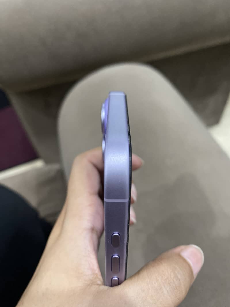 Apple iPhone 17 4