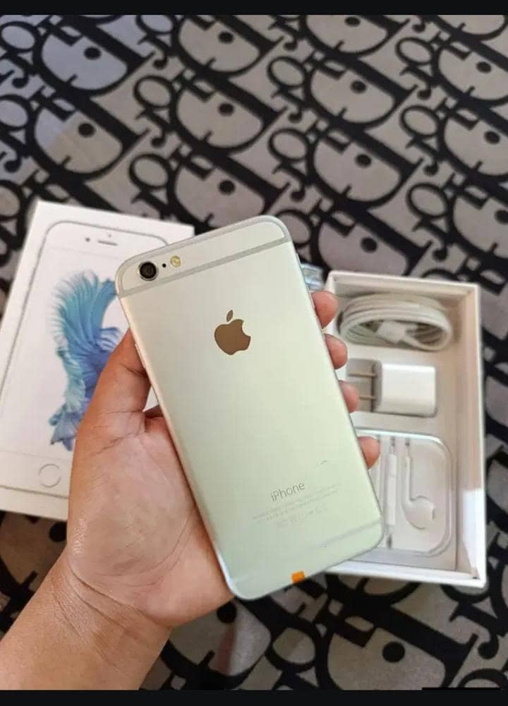 Apple iPhone 6S Plus 1