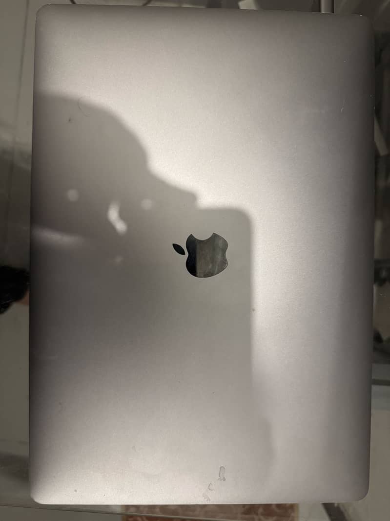 MacBook Pro 2019 15" | Core i7 | 4GB Graphics | 256GB SSD 0