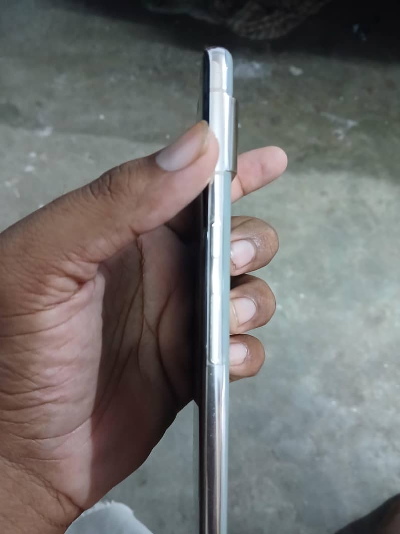Google Pixel 7 Pro 3