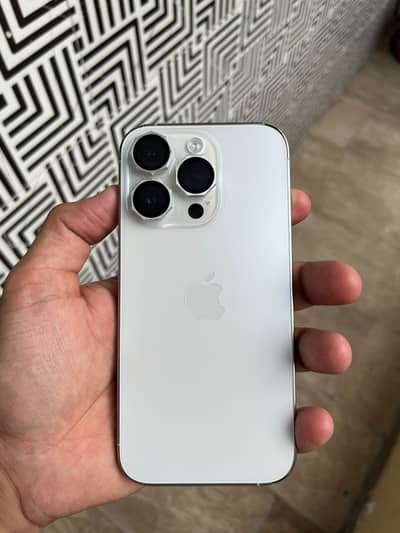 Apple iPhone 14 Pro