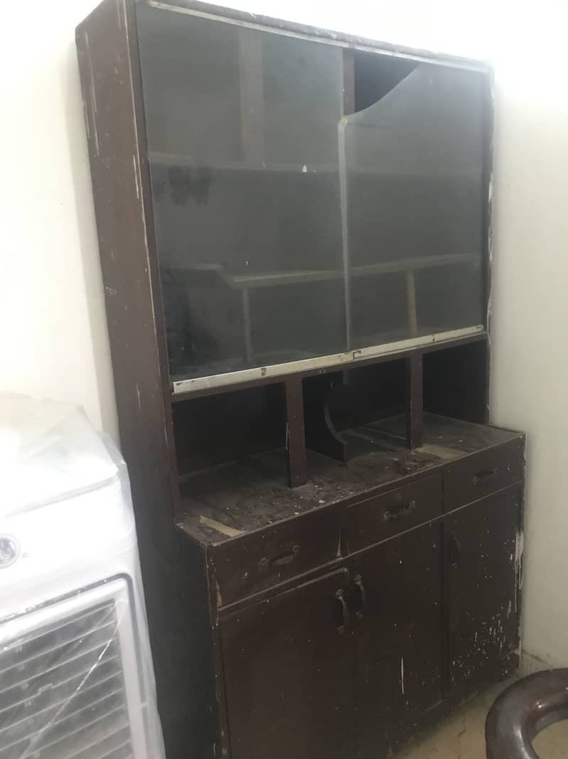 Dressing Table and Showcase 5