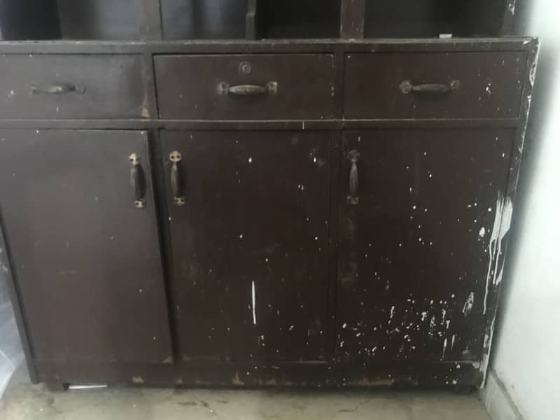 Dressing Table and Showcase 9