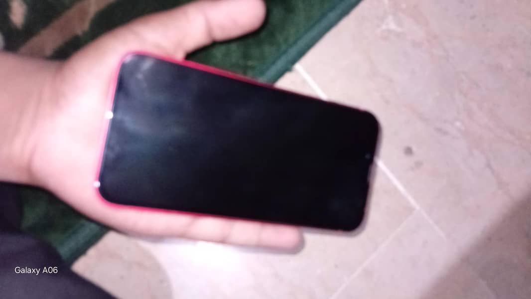 Apple iPhone 13 2