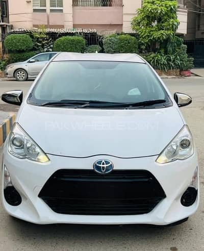 Toyota Aqua G Soft leather 2015/18 Just like a New car