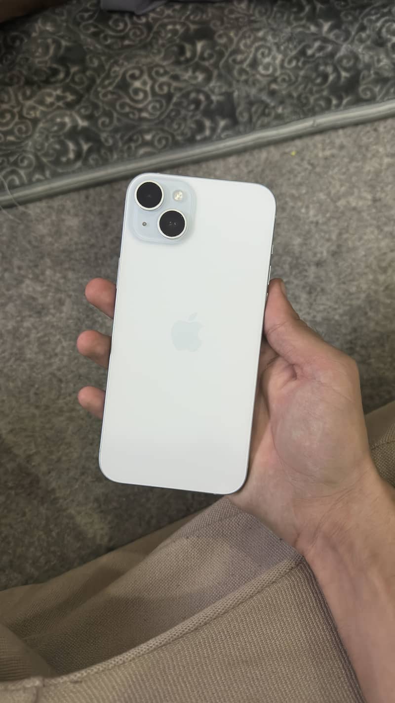 Apple iPhone 15 plus 0