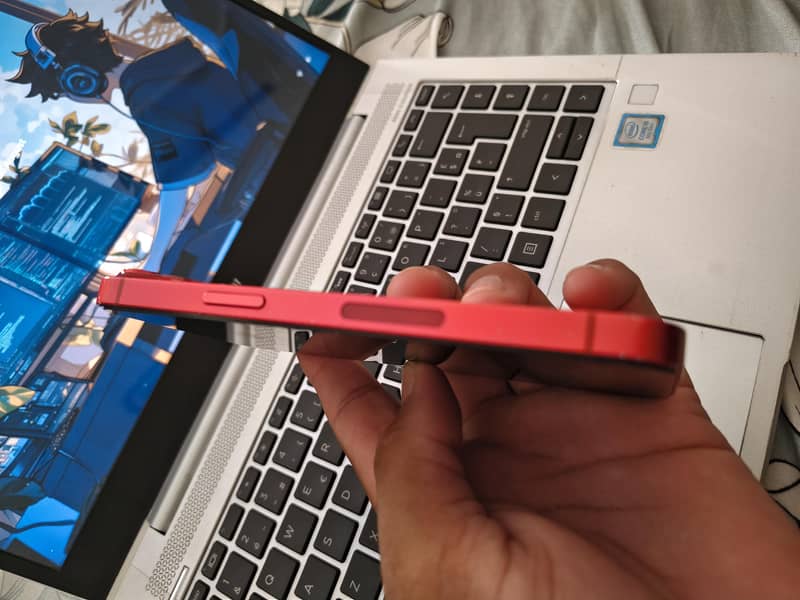 Apple iPhone 14 3