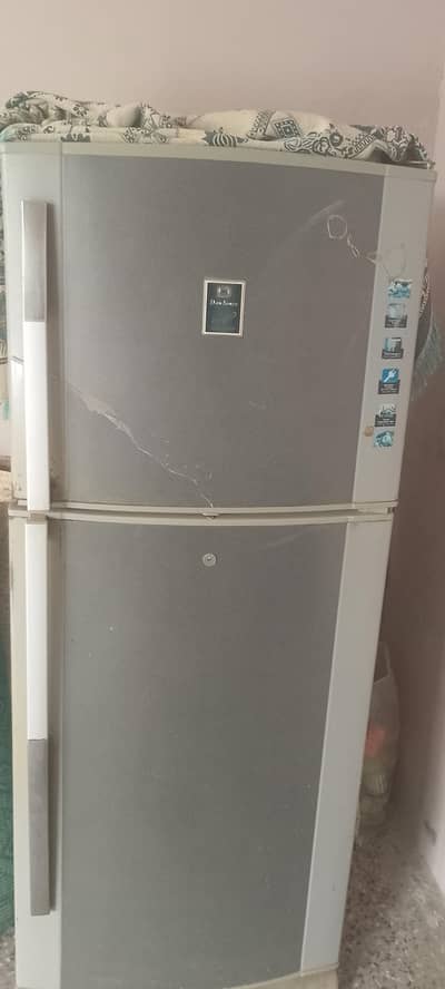 DAWLANCE REFRIGERATOR