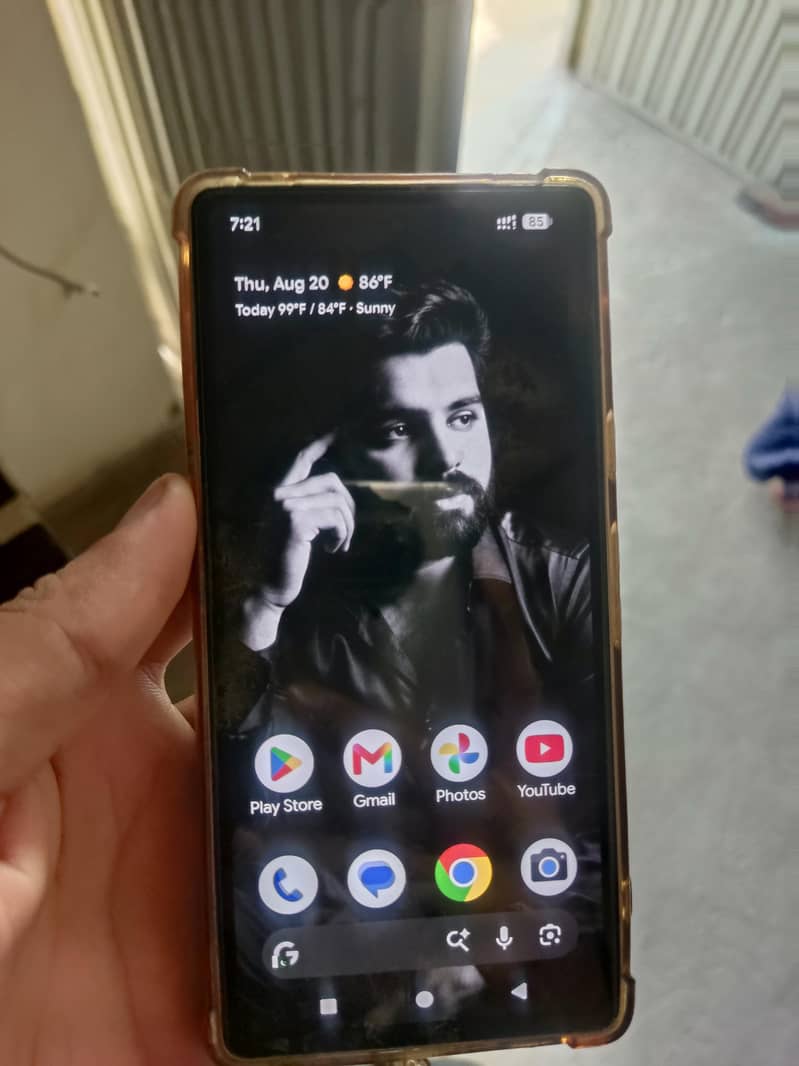 Google pixel 7a 4