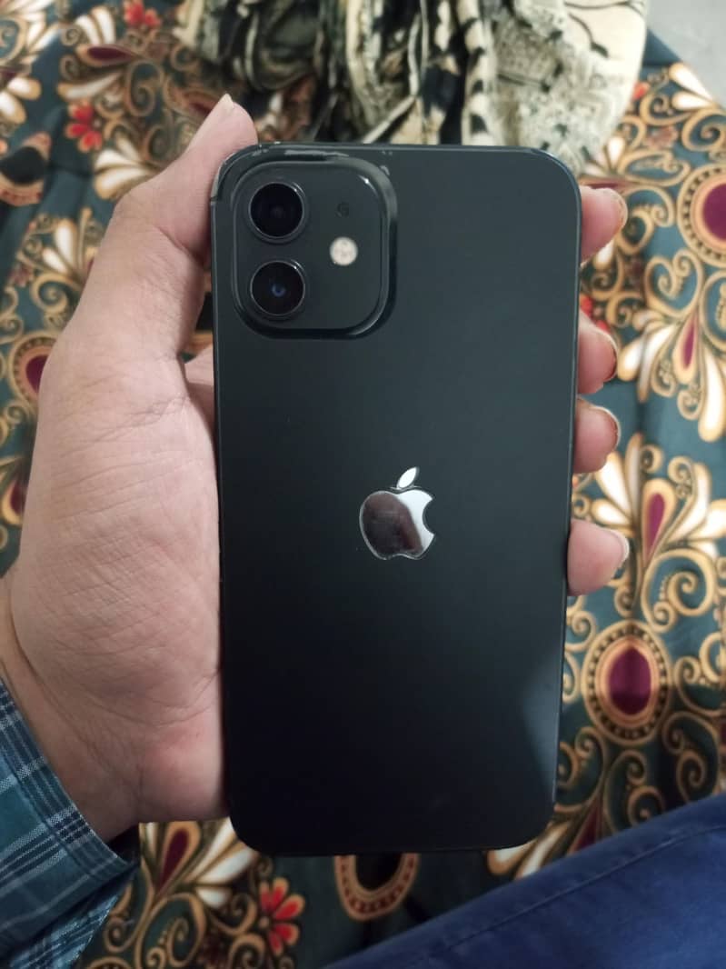 Apple iPhone 12 0