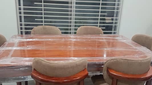 new modern dinning table for sale