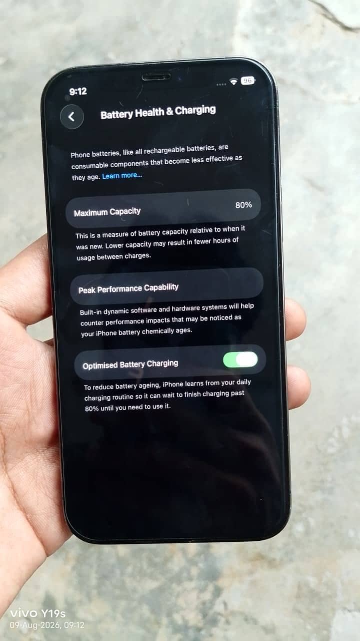 Apple iPhone 12 Pro 6