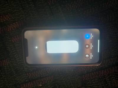 Apple iPhone XR convert 17 pro