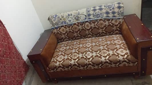 Dewaan & Sofa Set