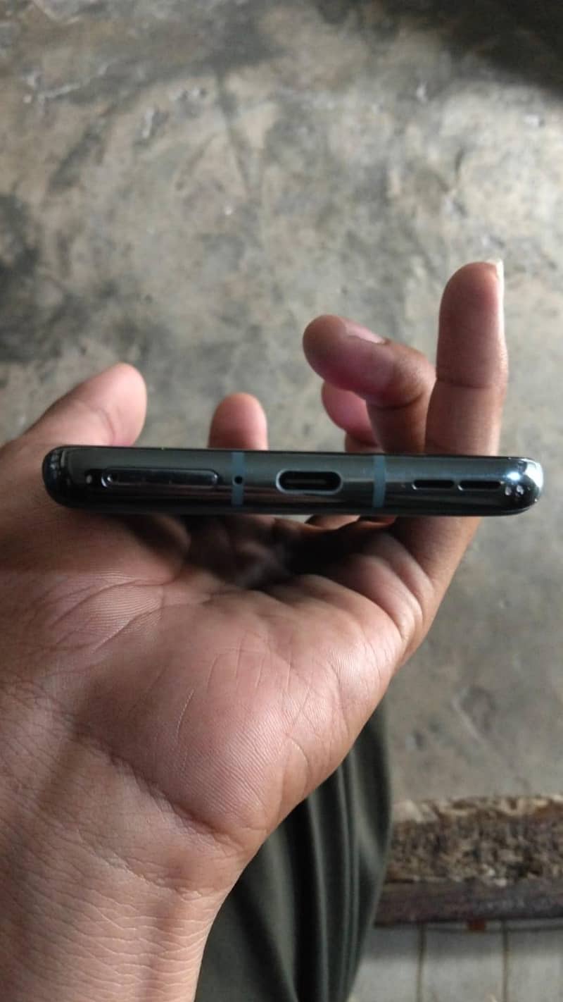 One Plus 9 pro 5g 3