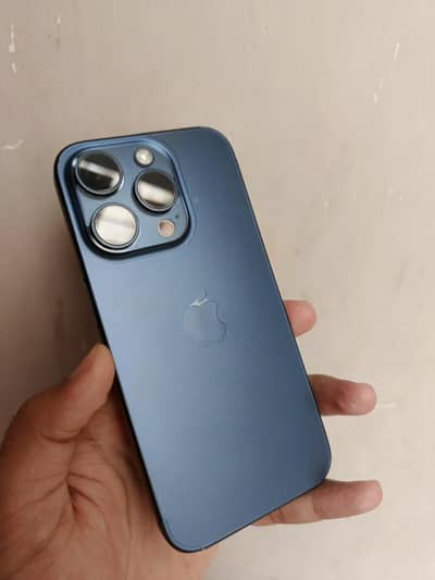 Apple iPhone 15 Pro