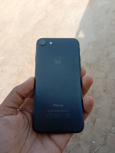 Apple iPhone 7 32 100%bill box noavailable