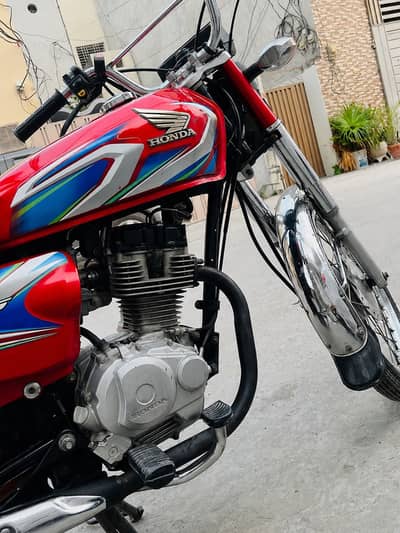 honda 125 All Good condition serious buyer contact me