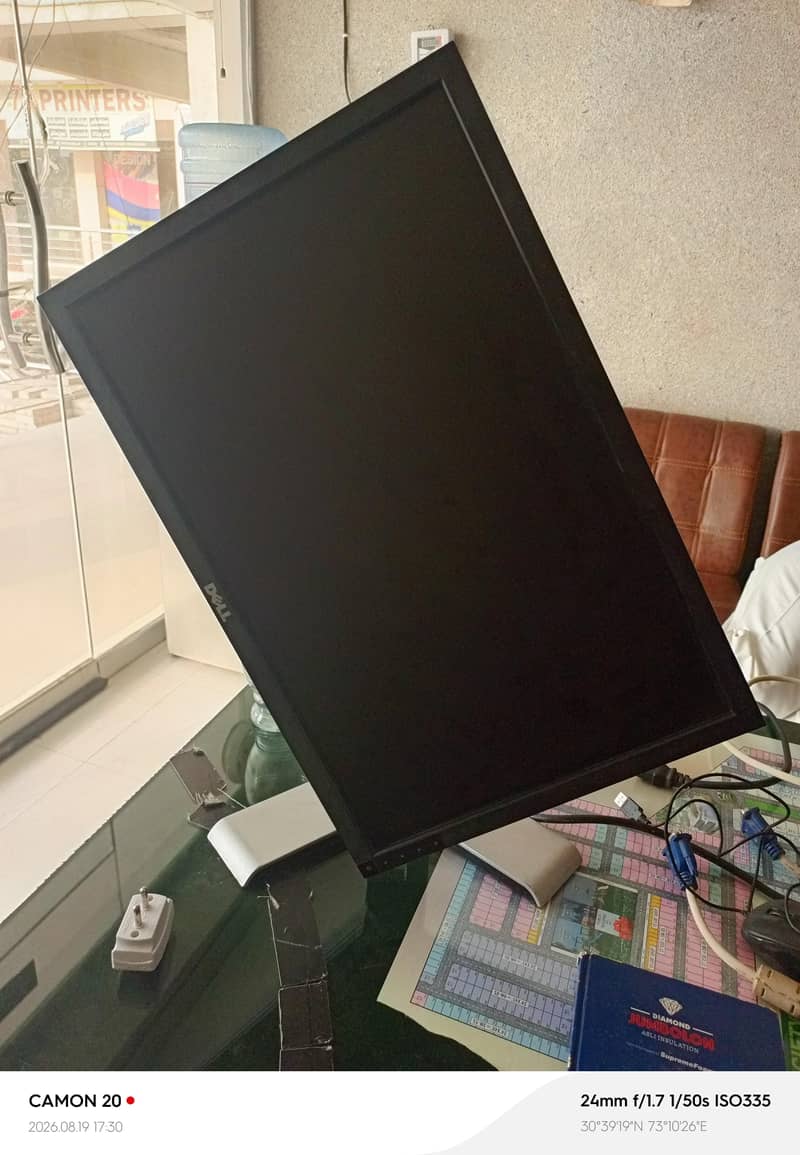full system and lcd 0