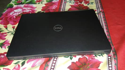 Details Intel Core i5 8th  Series	Dell. Latitude Model	Latitude 5300