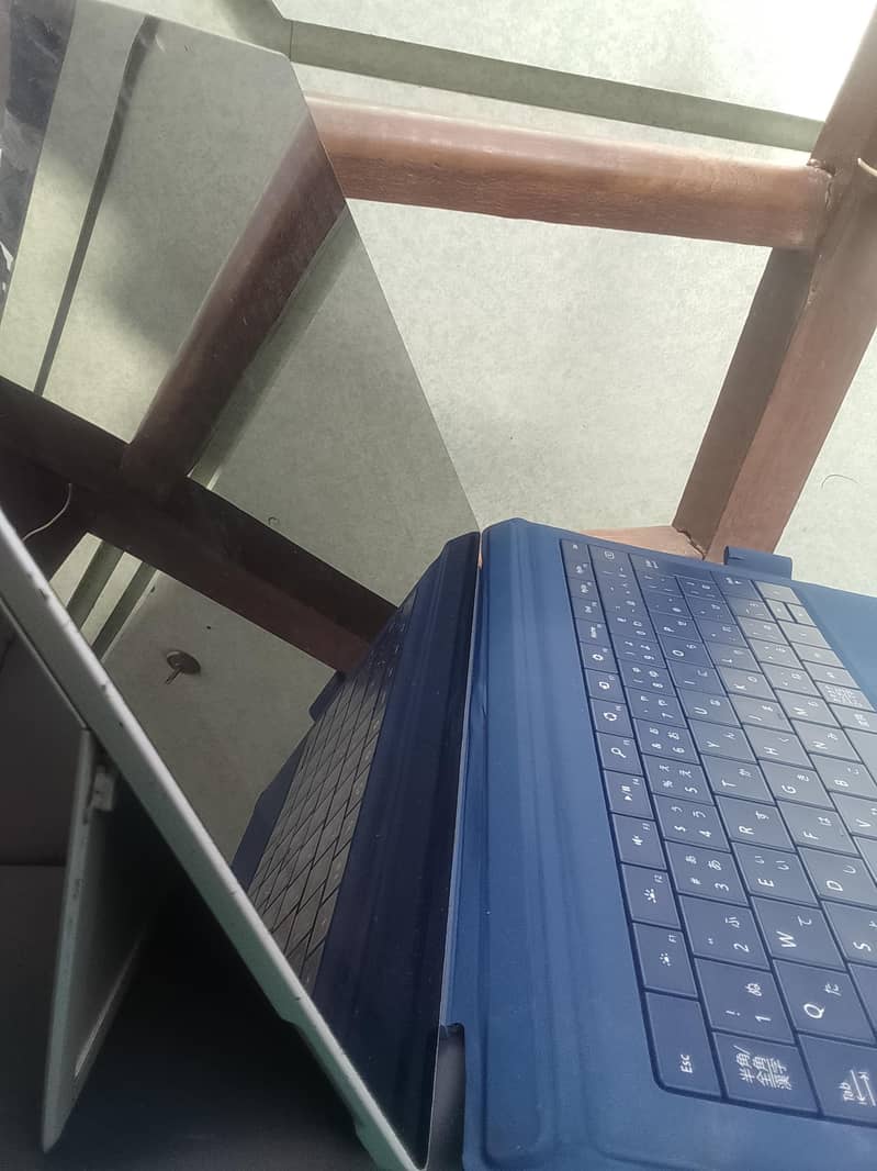 Microsoft Surface Pro 4 2