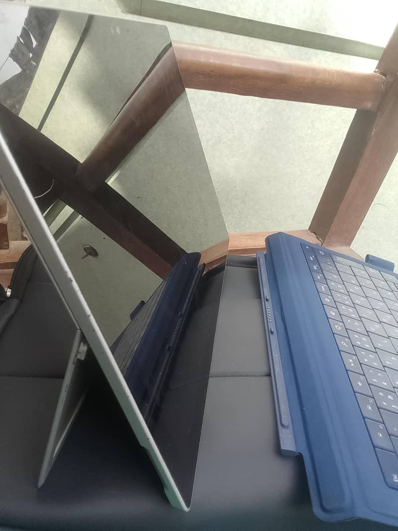 Microsoft Surface Pro 4 3