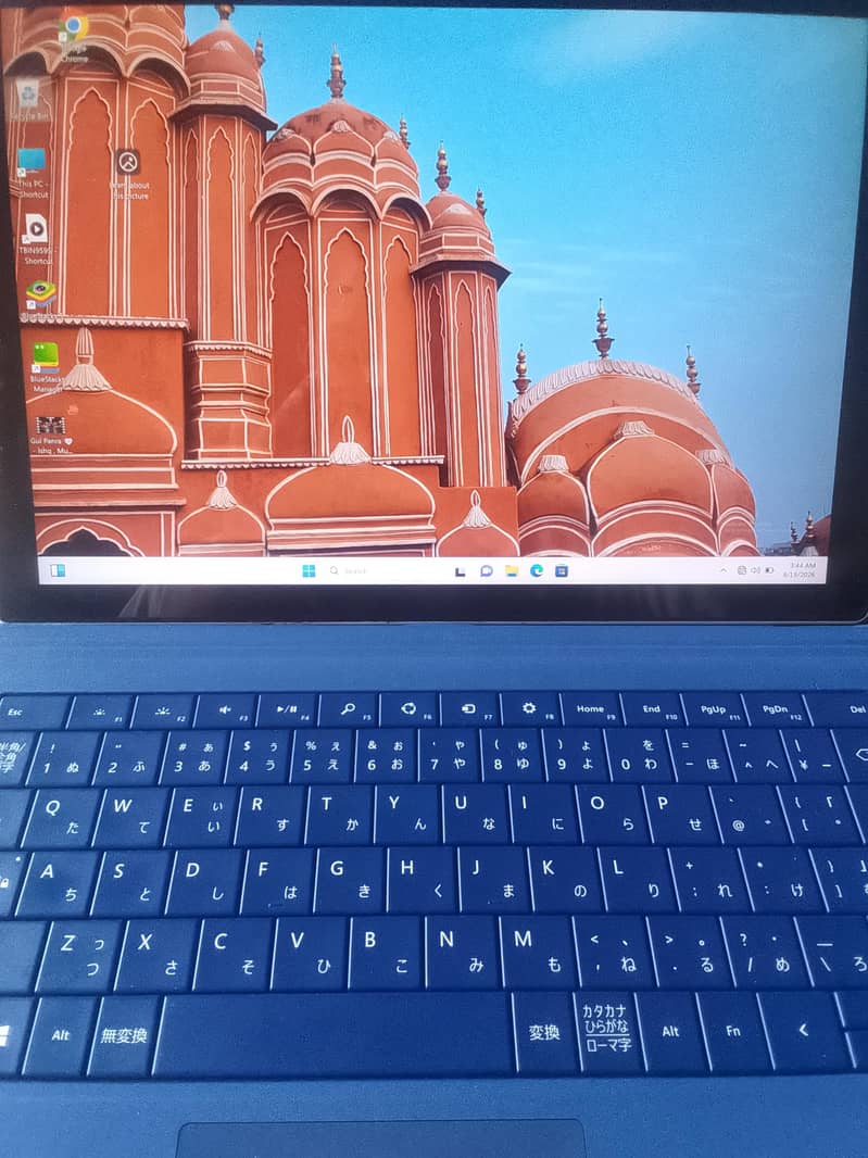 Microsoft Surface Pro 4 7