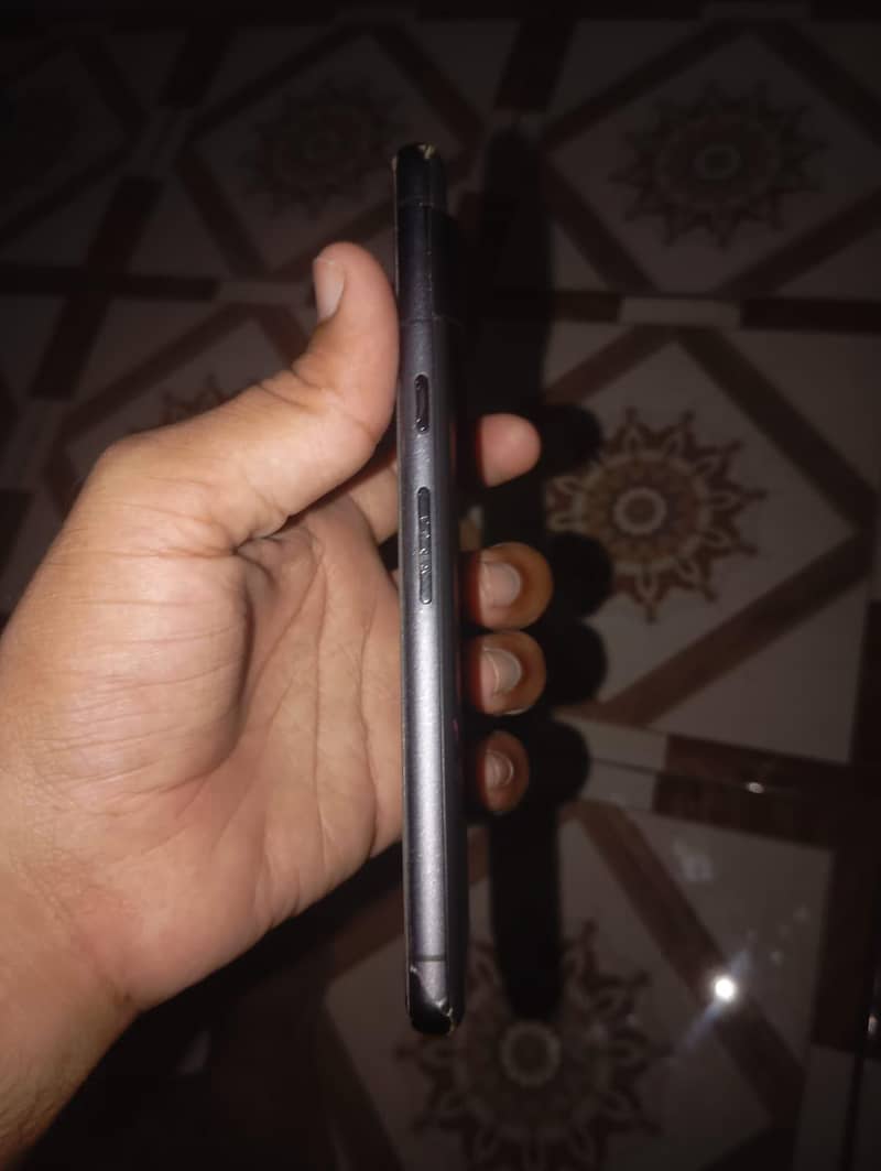 Google Pixel 7 5