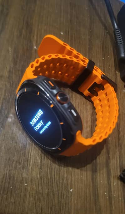 Samsung watch ultra with 3 straps box original