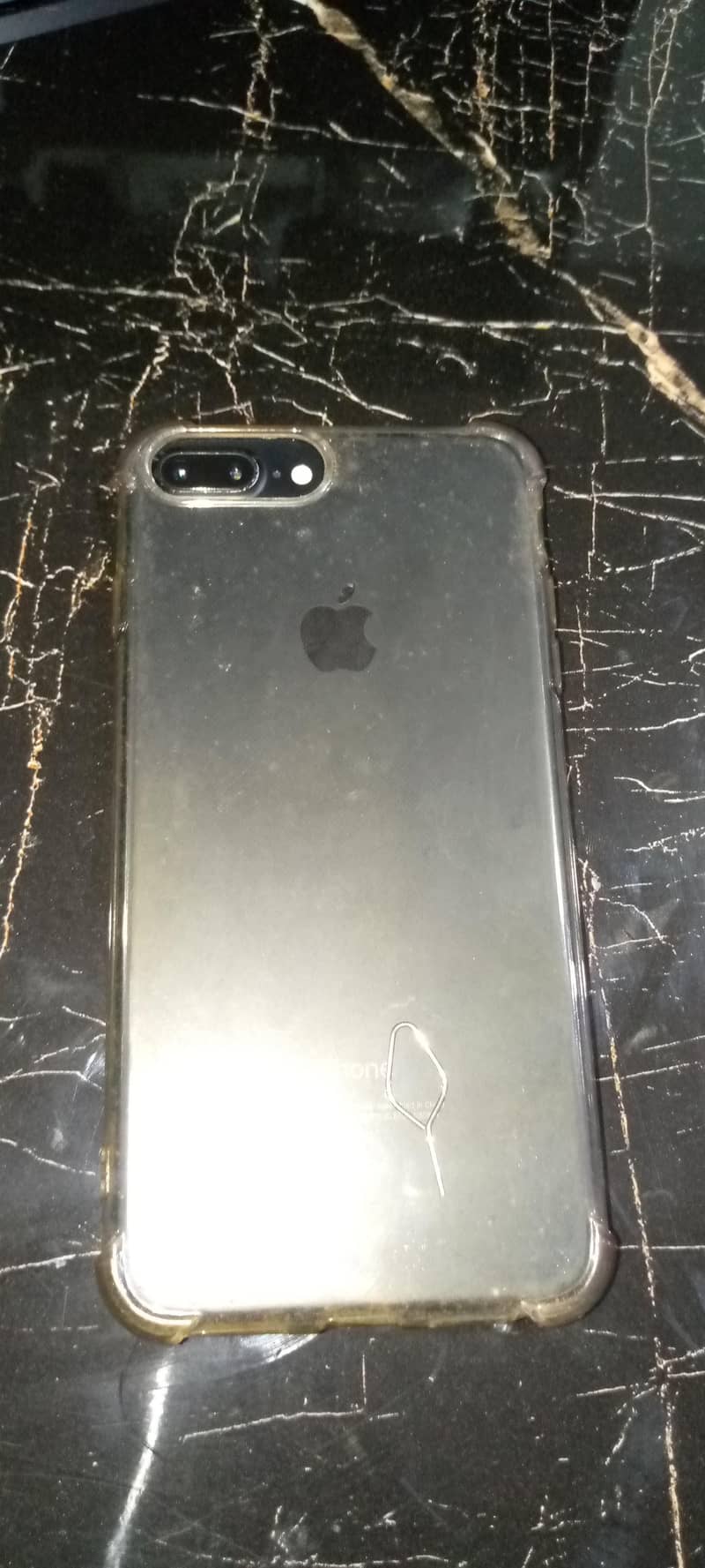 Apple iPhone 7 Plus 3