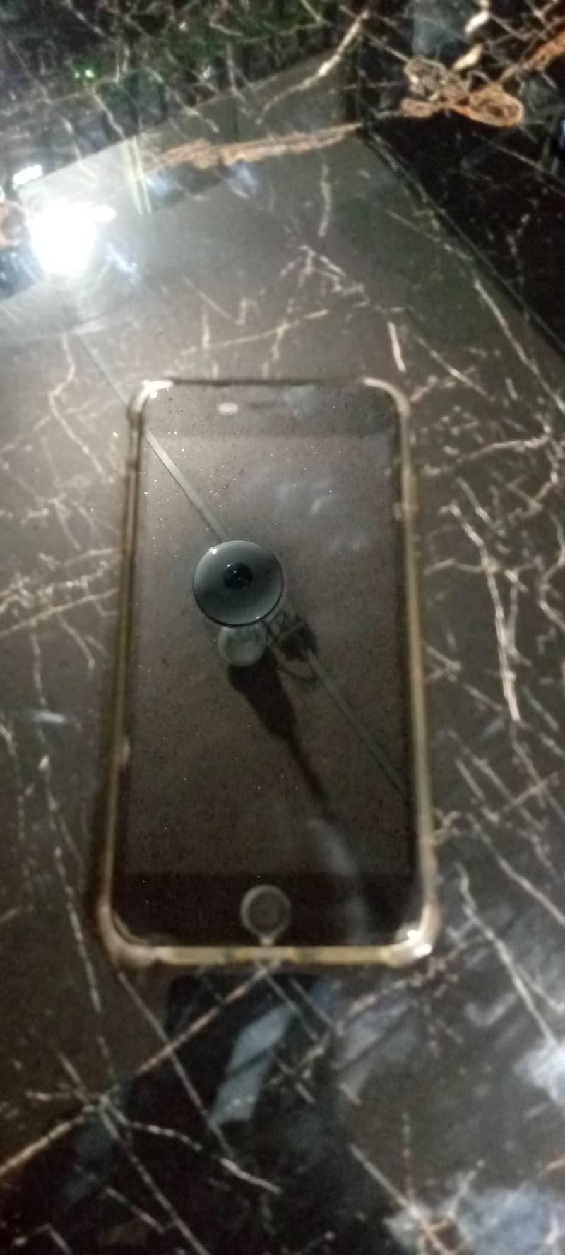 Apple iPhone 7 Plus 5