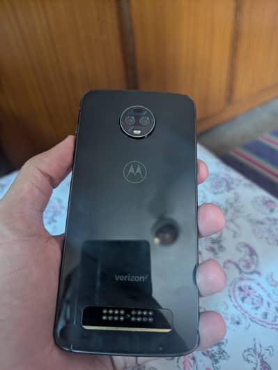 Moto Z3